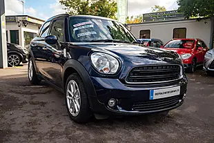 Used 2016 MINI Countryman Cooper Cosmic Blue - Interior and Exterior details 10