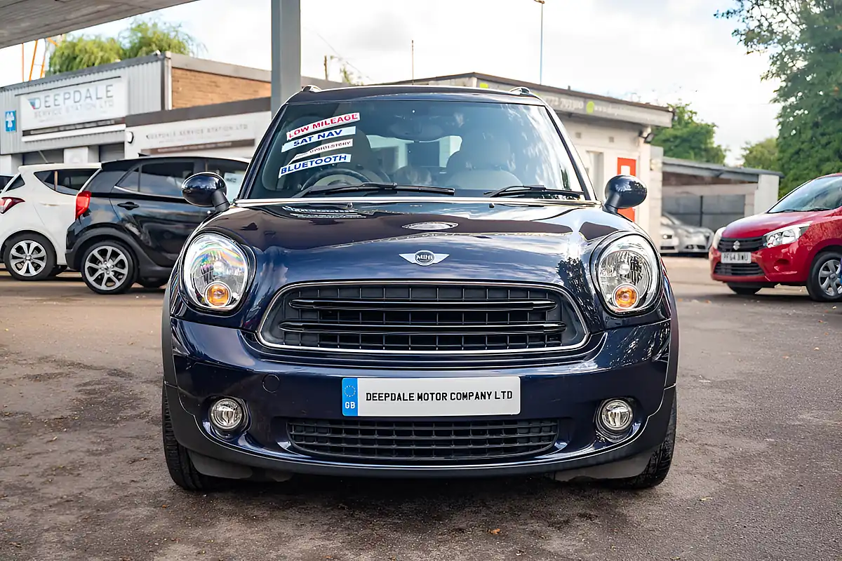 Used 2016 MINI Countryman Cooper Cosmic Blue - Interior and Exterior details 3
