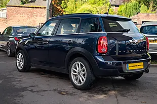Used 2016 MINI Countryman Cooper Cosmic Blue - Interior and Exterior details 6