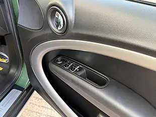 Used 2016 MINI Countryman Cooper Green - Interior and Exterior details 13