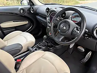 Used 2016 MINI Countryman Cooper S Black - Interior and Exterior details 13
