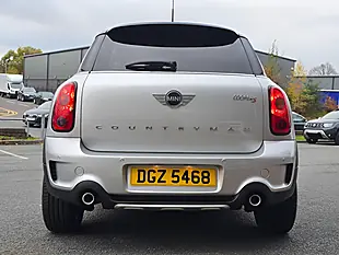 Used 2016 MINI Countryman Cooper S Crystal Silver Metallic - Interior and Exterior details 11