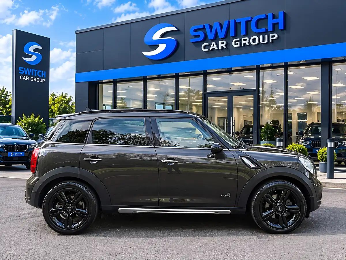 Used 2016 MINI Countryman Cooper S Grey - Interior and Exterior details 5