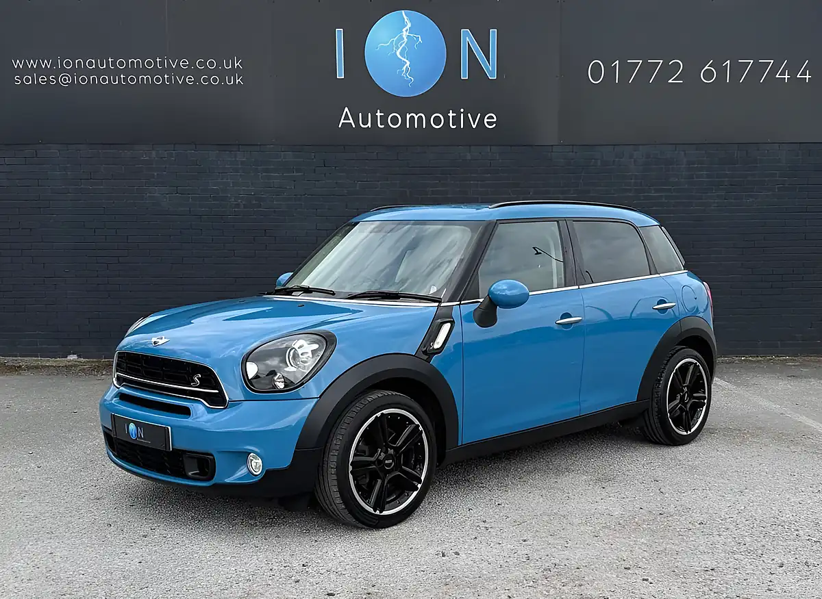 Used 2016 MINI Countryman Cooper S Kite Blue Metallic - Interior and Exterior details 7