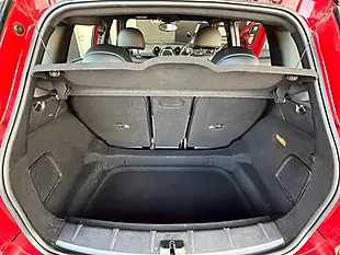 Used 2016 MINI Countryman Cooper S Red - Interior and Exterior details 9