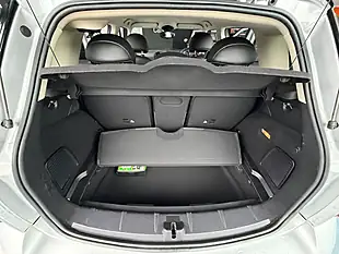 Used 2016 MINI Countryman Cooper S Silver - Interior and Exterior details 10