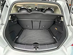 Used 2016 MINI Countryman Cooper S Silver - Interior and Exterior details 9
