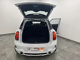 Used 2016 MINI Countryman Cooper S White - Interior and Exterior details 14