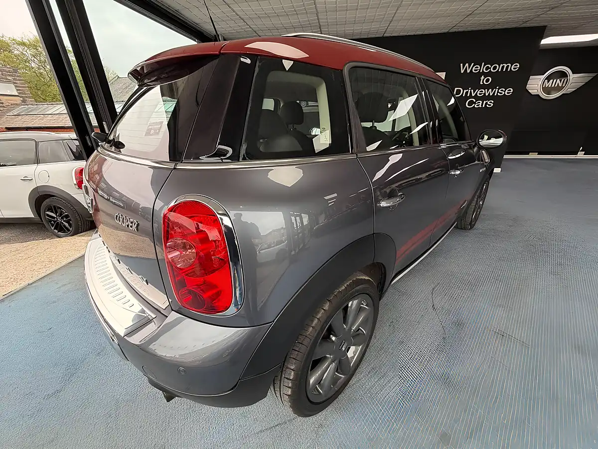 Used 2016 MINI Countryman Park Lane Grey - Interior and Exterior details 10