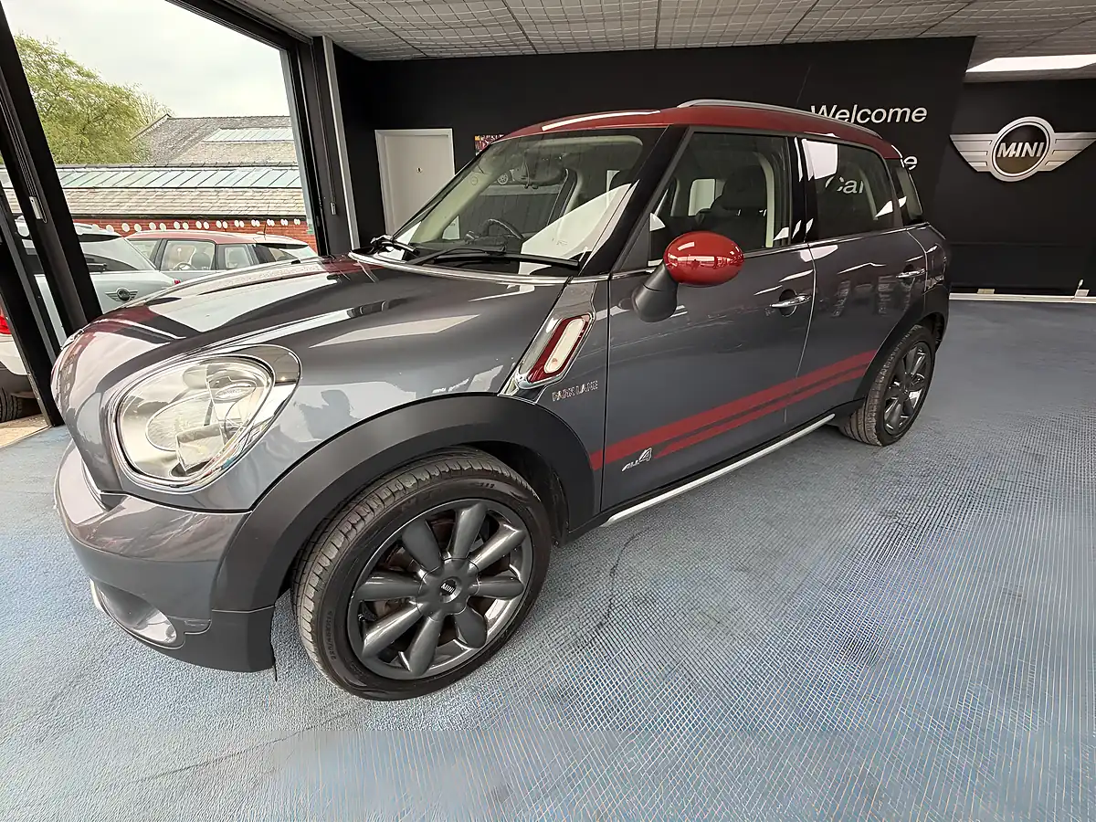 Used 2016 MINI Countryman Park Lane Grey - Interior and Exterior details 5
