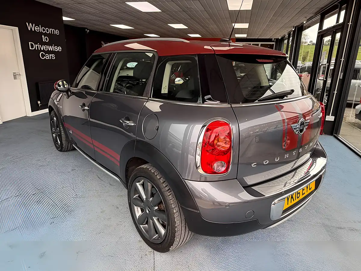 Used 2016 MINI Countryman Park Lane Grey - Interior and Exterior details 7