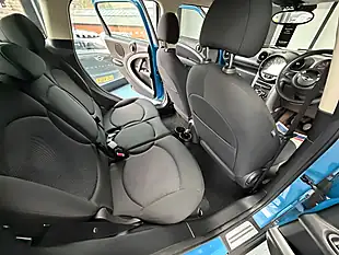 Used 2016 MINI Countryman Pepper Pack Blue - Interior and Exterior details 13