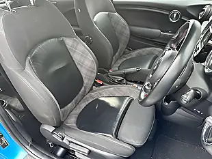 Used 2016 MINI Hatch Chili Ii Pack Electric Blue Metallic - Interior and Exterior details 10