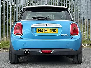 Used 2016 MINI Hatch Chili Ii Pack Electric Blue Metallic - Interior and Exterior details 5