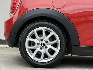 Used 2016 MINI Hatch Cooper 3-Door Red - Interior and Exterior details 18
