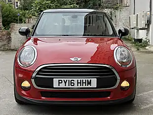 Used 2016 MINI Hatch Cooper 3-Door Red - Interior and Exterior details 7
