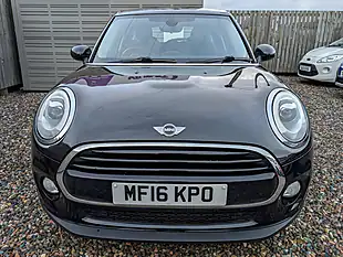 Used 2016 MINI Hatch Cooper Black - Interior and Exterior details 2