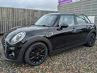 Used 2016 MINI Hatch Cooper Black - Interior and Exterior details 8