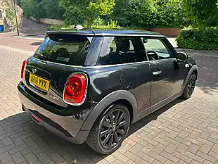 Used 2016 MINI Hatch Cooper Black - Interior and Exterior details 2