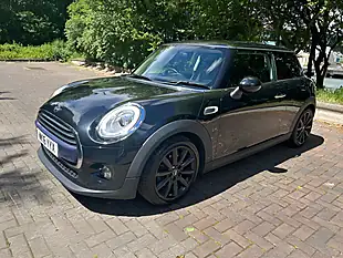 Used 2016 MINI Hatch Cooper Black - Interior and Exterior details 3