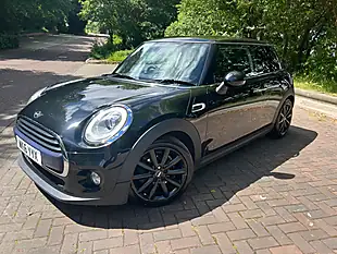 Used 2016 MINI Hatch Cooper Black - Interior and Exterior details 6