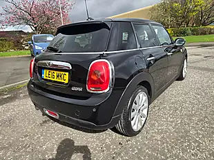 Used 2016 MINI Hatch Cooper Black - Interior and Exterior details 10