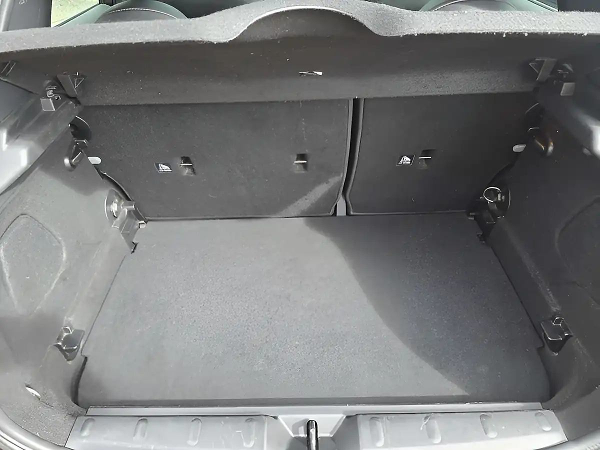 Used 2016 MINI Hatch Cooper Black - Interior and Exterior details 20