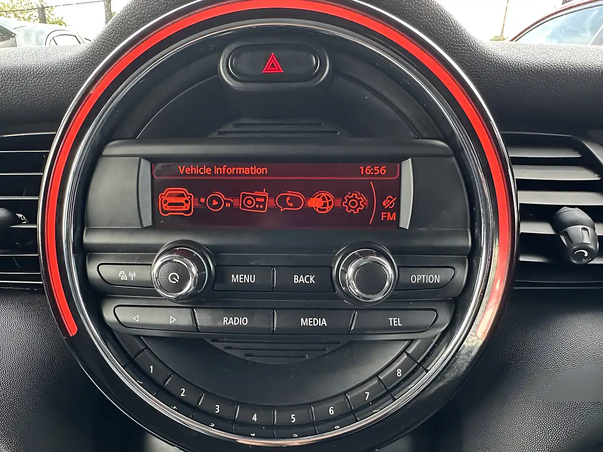 Used 2016 MINI Hatch Cooper Black - Interior and Exterior details 13
