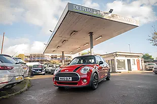 Used 2016 MINI Hatch Cooper Blazing Red Metallic - Interior and Exterior details 15
