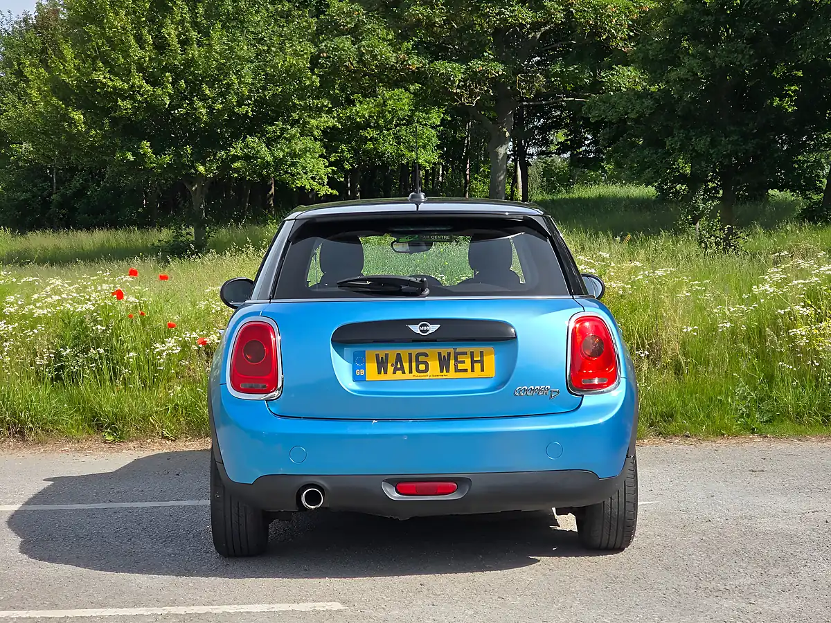 Used 2016 MINI Hatch Cooper Blue - Interior and Exterior details 6