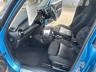 Used 2016 MINI Hatch Cooper Blue - Interior and Exterior details 10