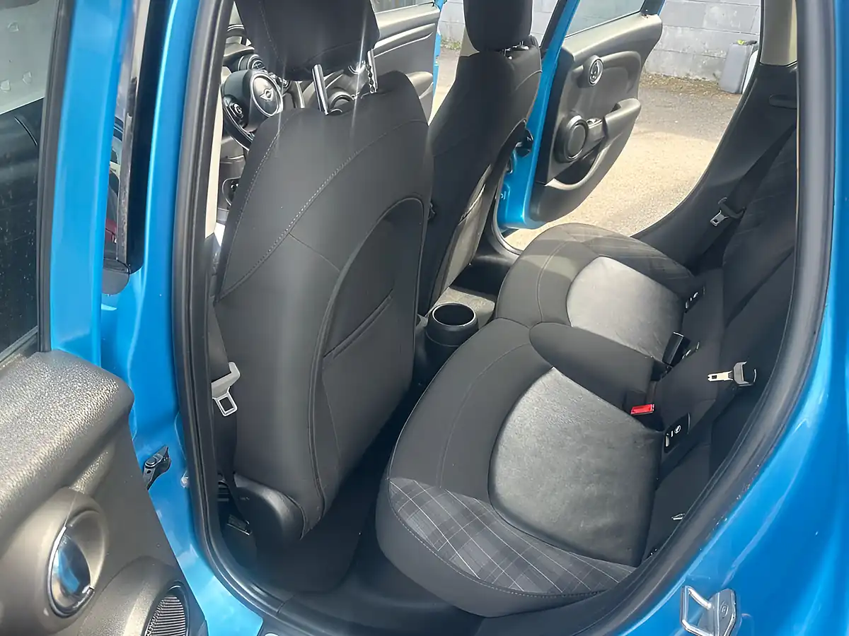 Used 2016 MINI Hatch Cooper Blue - Interior and Exterior details 11