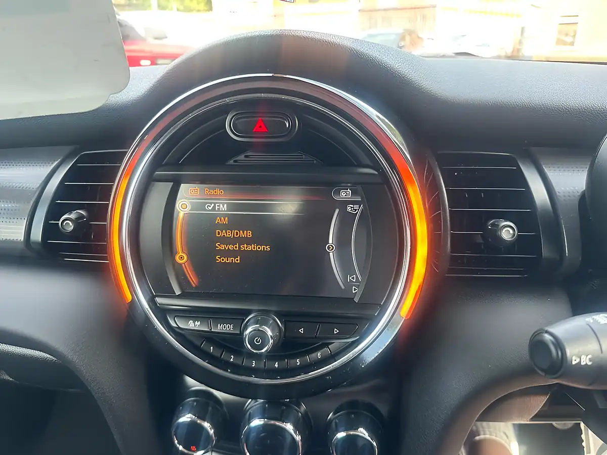 Used 2016 MINI Hatch Cooper Blue - Interior and Exterior details 17