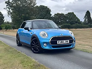 Used 2016 MINI Hatch Cooper Blue - Interior and Exterior details 2