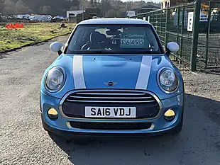 Used 2016 MINI Hatch Cooper Blue - Interior and Exterior details 2