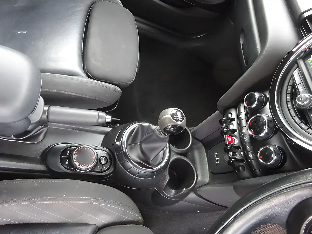 Used 2016 MINI Hatch Cooper D Silver - Interior and Exterior details 20