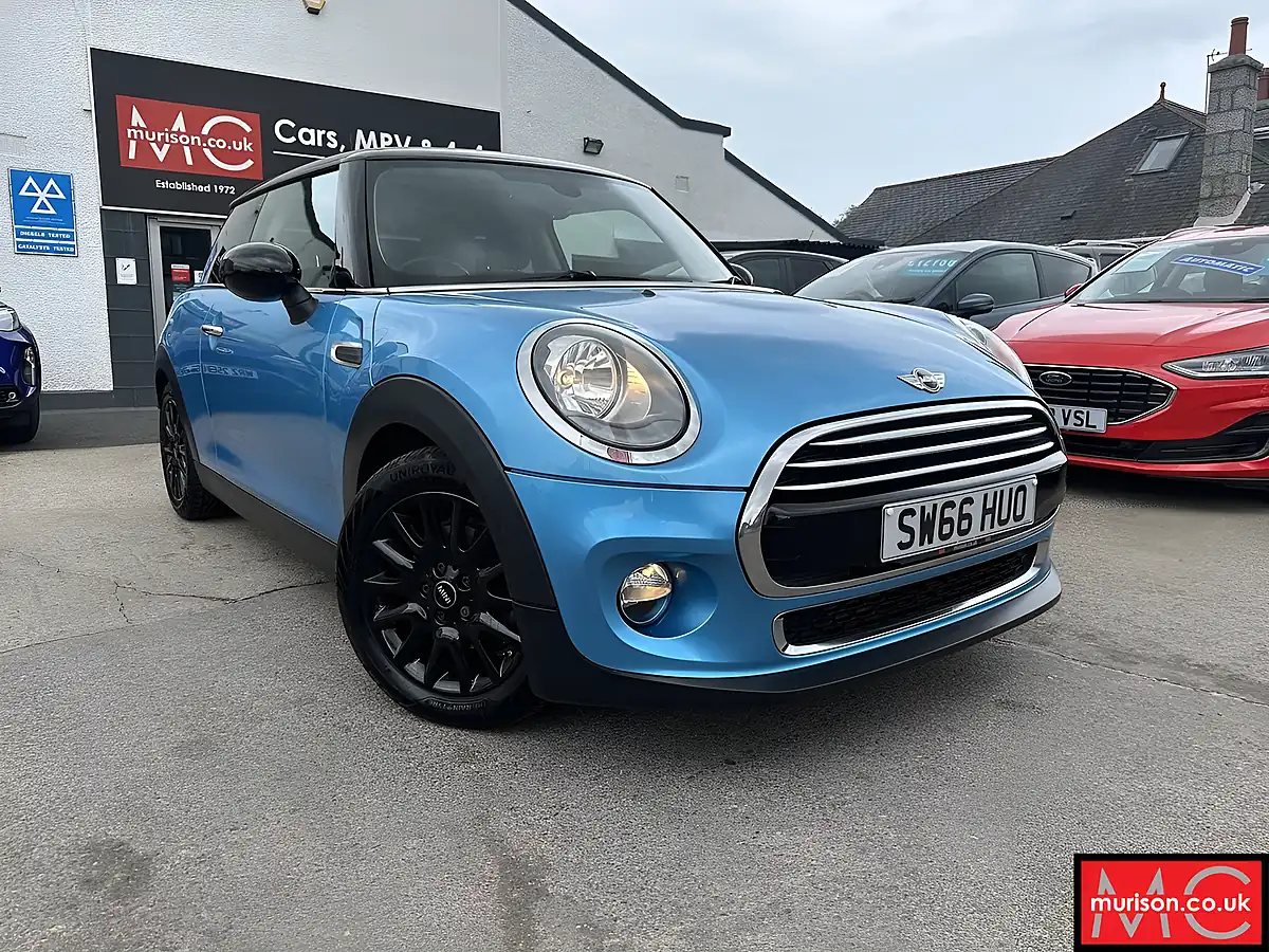 Used 2016 MINI Hatch Cooper Electric Blue - Front View
