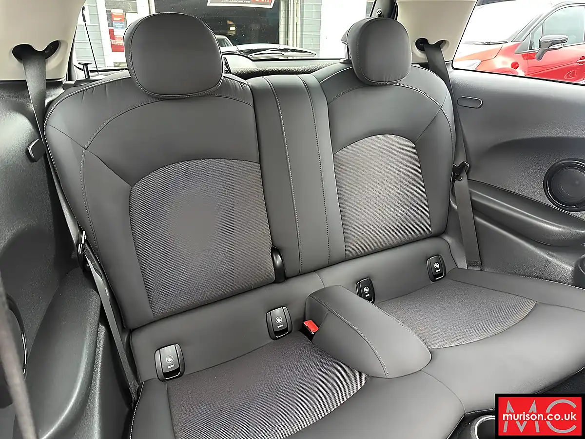 Used 2016 MINI Hatch Cooper Electric Blue - Interior and Exterior details 14