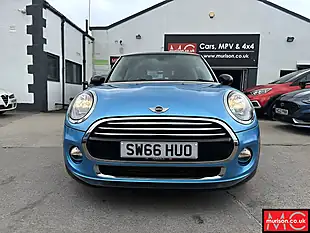 Used 2016 MINI Hatch Cooper Electric Blue - Interior and Exterior details 4