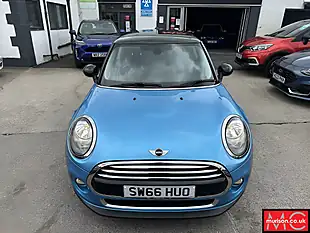Used 2016 MINI Hatch Cooper Electric Blue - Interior and Exterior details 5