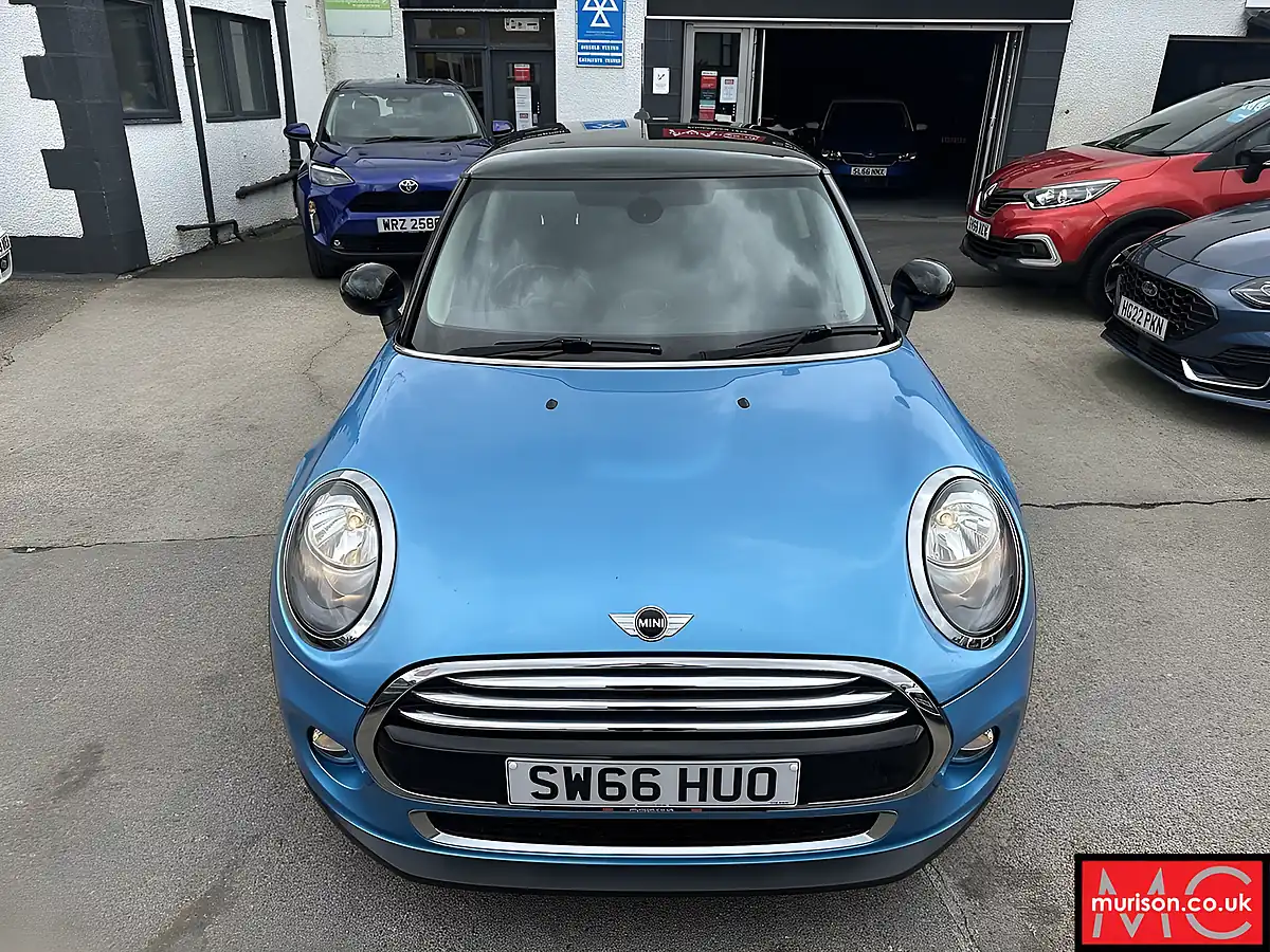 Used 2016 MINI Hatch Cooper Electric Blue - Interior and Exterior details 5