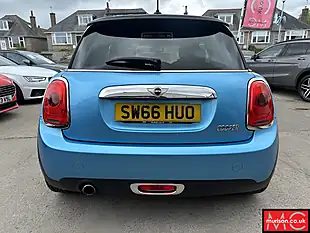 Used 2016 MINI Hatch Cooper Electric Blue - Interior and Exterior details 8