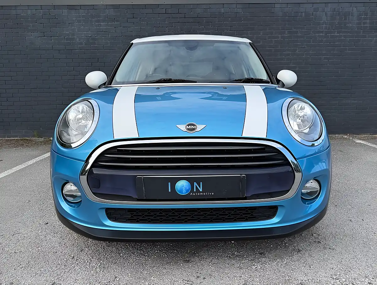 Used 2016 MINI Hatch Cooper Electric Blue Ii - Interior and Exterior details 10