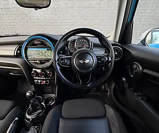 Used 2016 MINI Hatch Cooper Electric Blue Ii - Interior and Exterior details 17