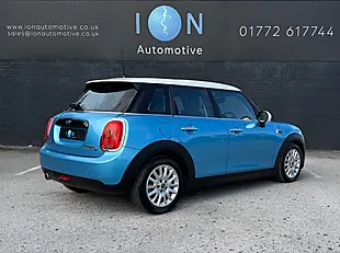 Used 2016 MINI Hatch Cooper Electric Blue Ii - Interior and Exterior details 2