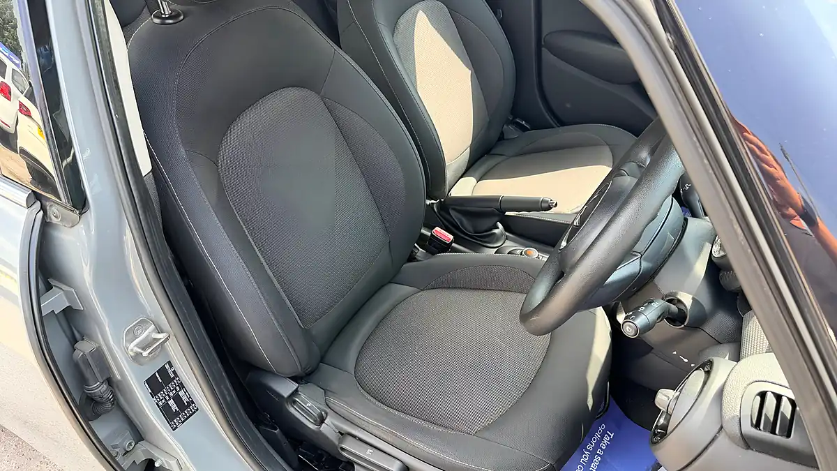 Used 2016 MINI Hatch Cooper Grey - Interior and Exterior details 15