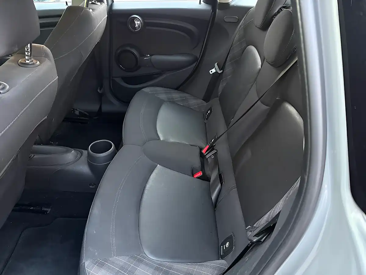 Used 2016 MINI Hatch Cooper Grey - Interior and Exterior details 10