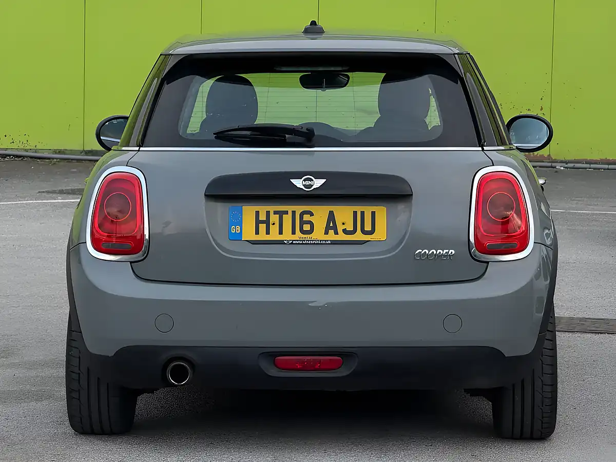 Used 2016 MINI Hatch Cooper Grey - Interior and Exterior details 6