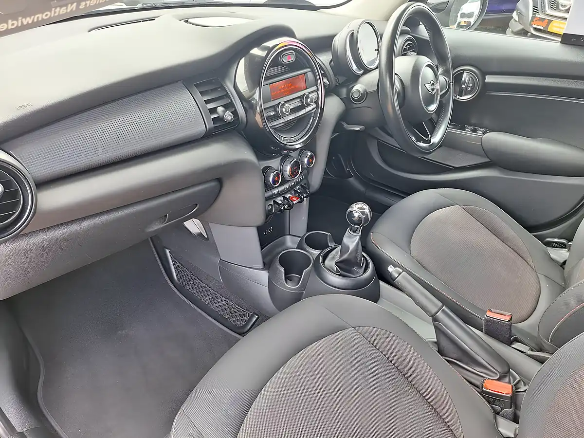 Used 2016 MINI Hatch Cooper Grey - Interior and Exterior details 2
