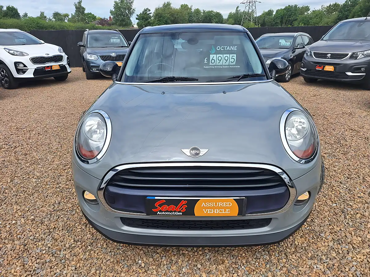 Used 2016 MINI Hatch Cooper Grey - Interior and Exterior details 5